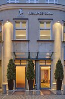 Mamaison Residence Diana