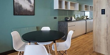 Mamaison Residence Diana