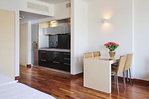 Mamaison Residence Diana