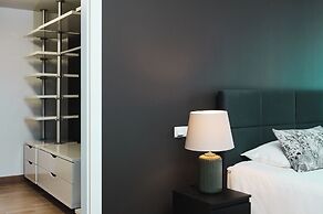 Mamaison Residence Diana