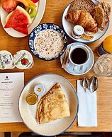 Mamaison Residence Diana