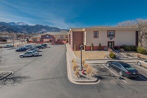 Days Inn by Wyndham Manitou Springs