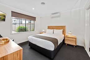 Fawkner Executive Suites & Serviced Apartments