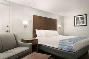 Gatlinburg River Inn