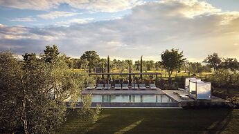 COMO Castello Del Nero