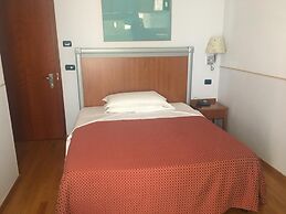 West Florence Hotel