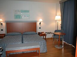 West Florence Hotel