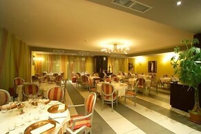 West Florence Hotel