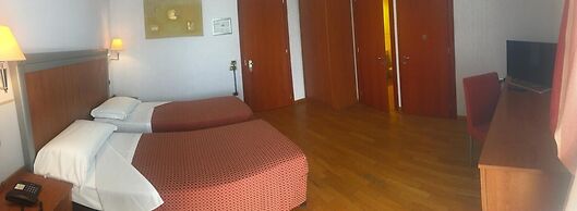 West Florence Hotel