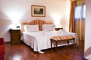 Hotel Alegria Bodega Real