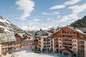 Pierre & Vacances Premium Arc 1950 Le Village