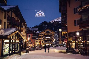 Pierre & Vacances Premium Arc 1950 Le Village