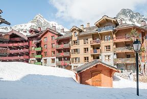 Pierre & Vacances Premium Arc 1950 Le Village