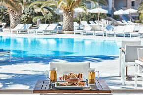 Santo Miramare Resort