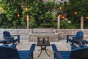 The Ashley Inn & Suites