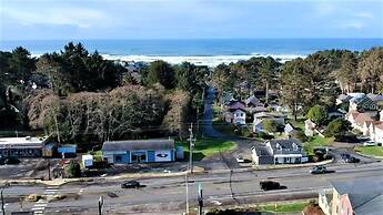 The Ashley Inn & Suites