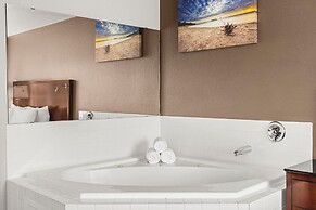 The Ashley Inn & Suites