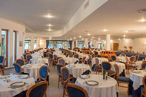 Pizzomunno Vieste Palace Hotel
