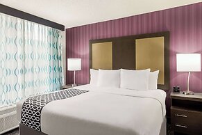 La Quinta Inn & Suites by Wyndham Newark - Elkton