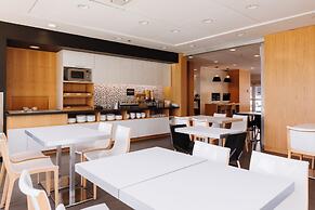 Hôtel Le Dauphin Montréal - Longueuil