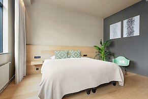 Arctic Comfort Hotel