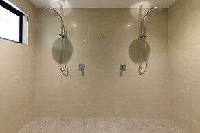 Mercure Darwin Airport Resort