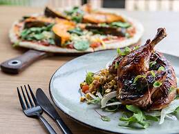 Mercure Darwin Airport Resort