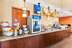 Comfort Suites Clovis - Fresno