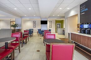 Holiday Inn Express Charlotte West - Gastonia by IHG.