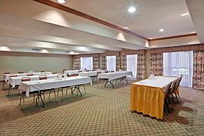 Triple Play Resort Hotel & Suites