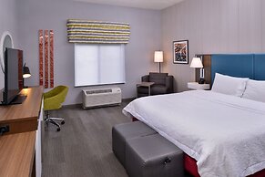 Hampton Inn & Suites Carson City