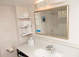 Hampton Inn & Suites Albany-Downtown