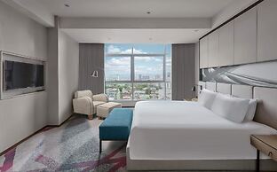 Crowne Plaza Manila Galleria by IHG