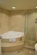 Best Western Plus Nuevo Laredo Inn & Suites