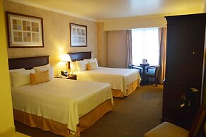 Best Western Plus Nuevo Laredo Inn & Suites