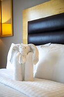 Holiday Inn London Brentford Lock by IHG