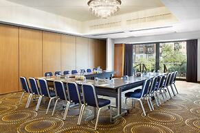 Holiday Inn London Brentford Lock by IHG