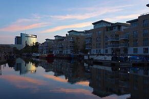Holiday Inn London Brentford Lock by IHG