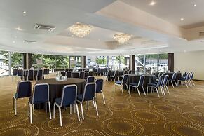 Holiday Inn London Brentford Lock by IHG
