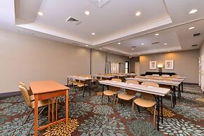 Staybridge Suites O'Fallon Chesterfield by IHG