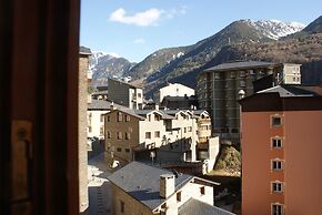 Hotel Sant Jordi by ALEGRIA