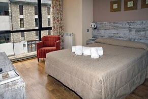 Aparthotel La Vall Blanca
