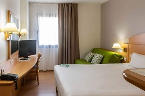 Hotel Campanile Madrid - Alcalá de Henares
