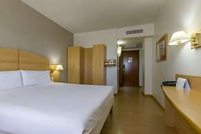 Hotel Campanile Madrid - Alcalá de Henares