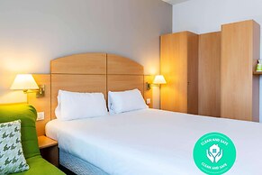 Travelodge Madrid Alcala de Henares