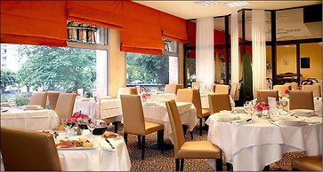 Hotel Miramont