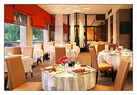 Hotel Miramont