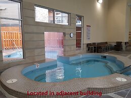 Sunset Resorts Canmore and Spa