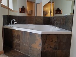 Sunset Resorts Canmore and Spa