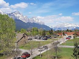 Sunset Resorts Canmore and Spa